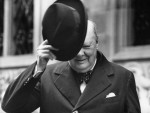 Churchill in front of Zurich City Hall, 19 September 1946 © André Melchior